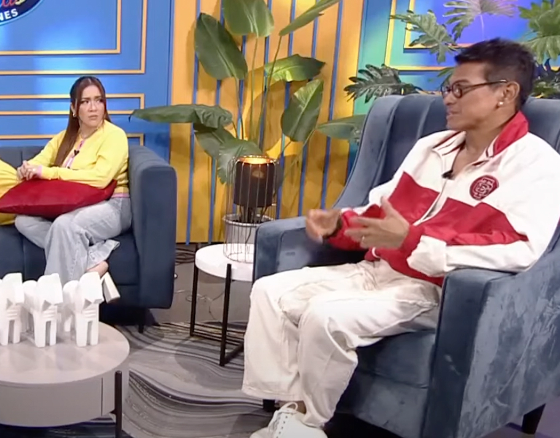 During a break, the Idol Kids judges sat down and talked about their experiences with bullying and how they rose above it