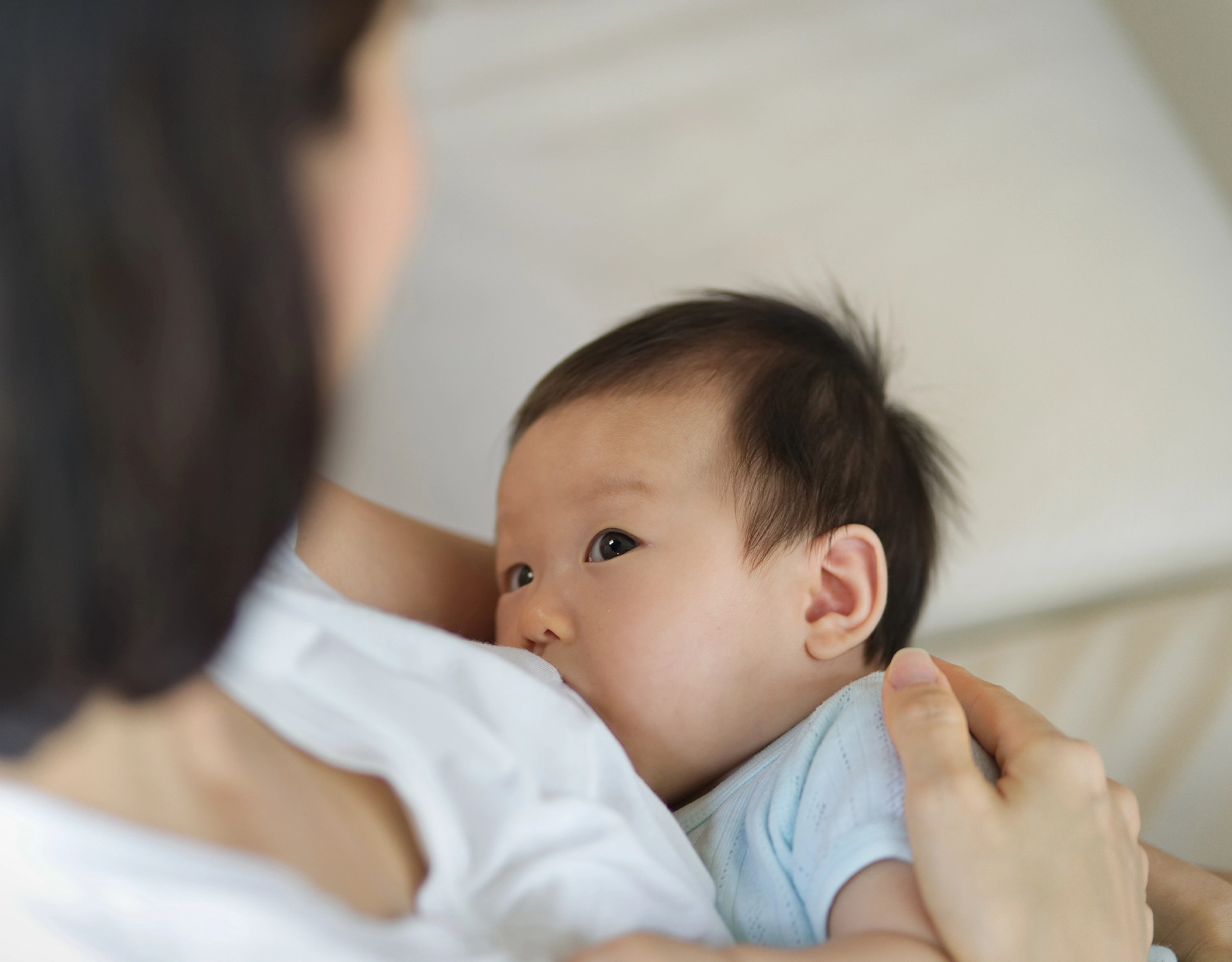 As an "on-call" buffet for your baby, it's unavoidable to breastfeed in public