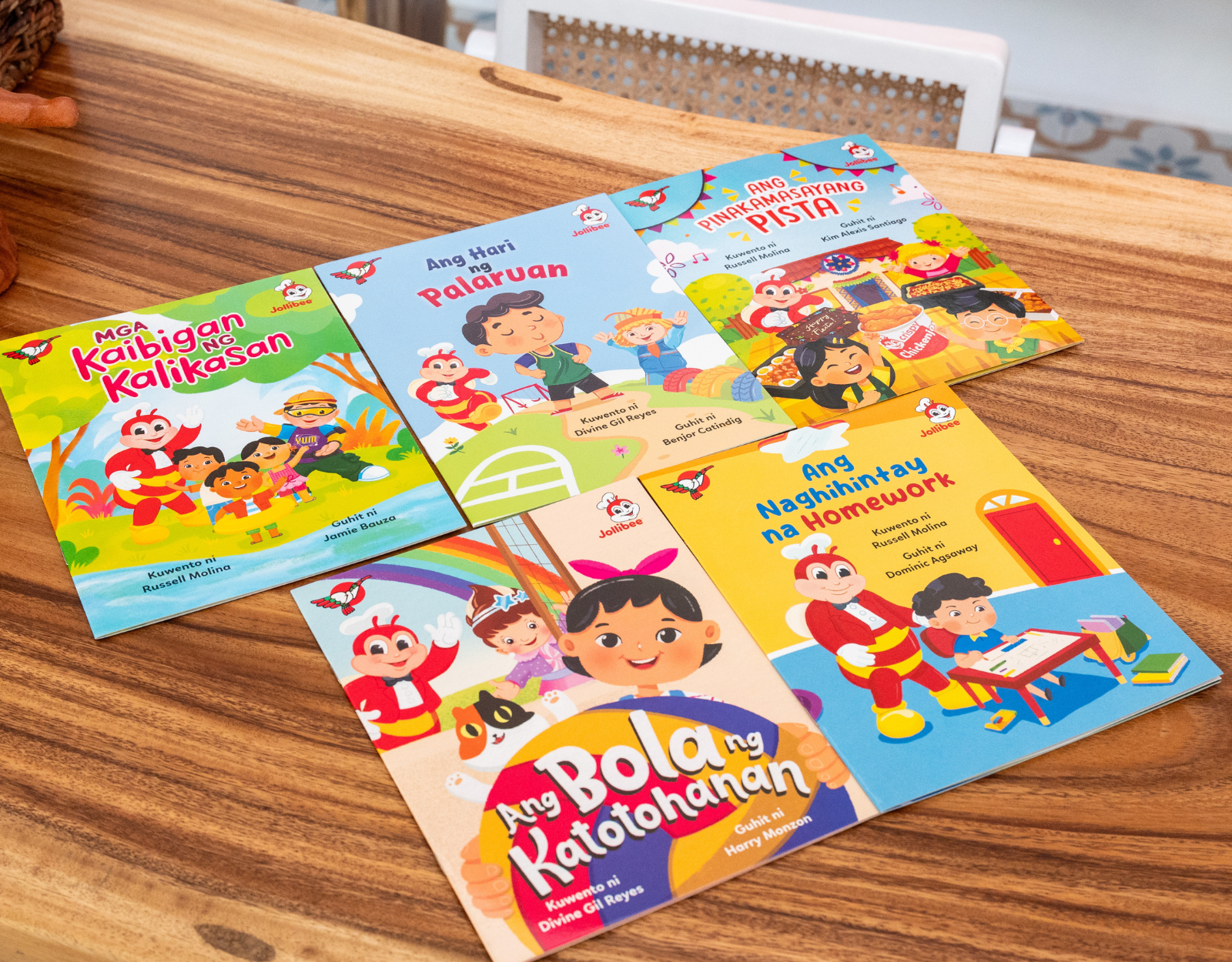 Jollibee Kids Values Meal books