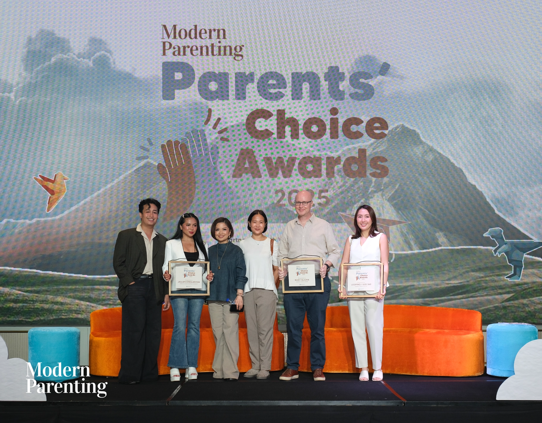 To honor the brands that have helped parents on their journeys, Modern Parenting, together with Travelhood, co-presented the Parents' Choice Awards 2025.