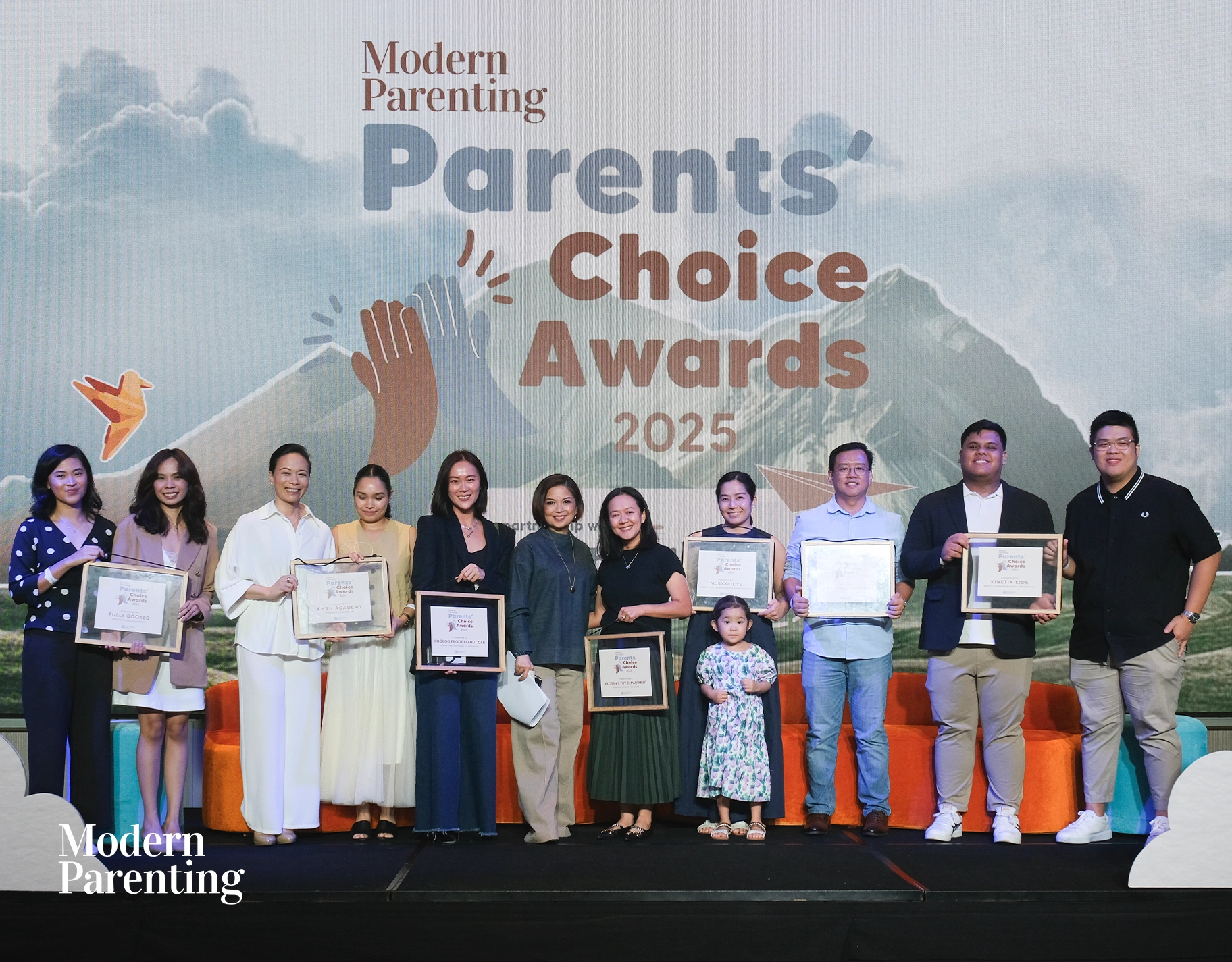 To honor the brands that have helped parents on their journeys, Modern Parenting, together with Travelhood, co-presented the Parents' Choice Awards 2025.