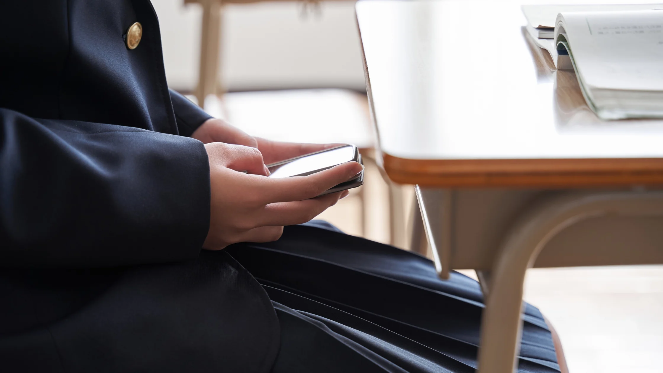 The new law will take effect in 2026 to curb smartphone addiction, backed by multiple studies