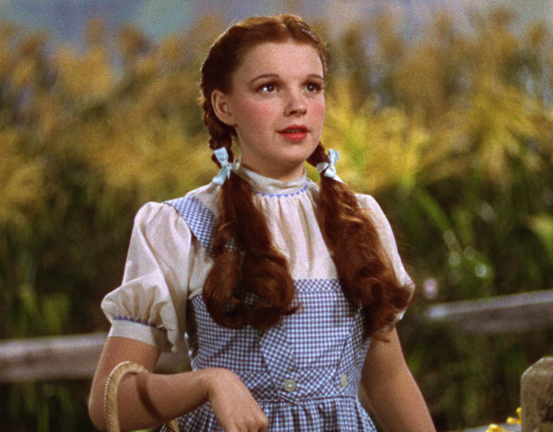 Do the kids want to "defy gravity" or be "popular?" Here's a Halloween costume guide for the kids (or parents) who love Wicked!