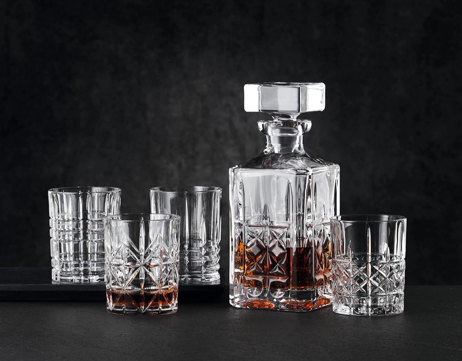 Here are some gift ideas that homemaking moms would love to receive