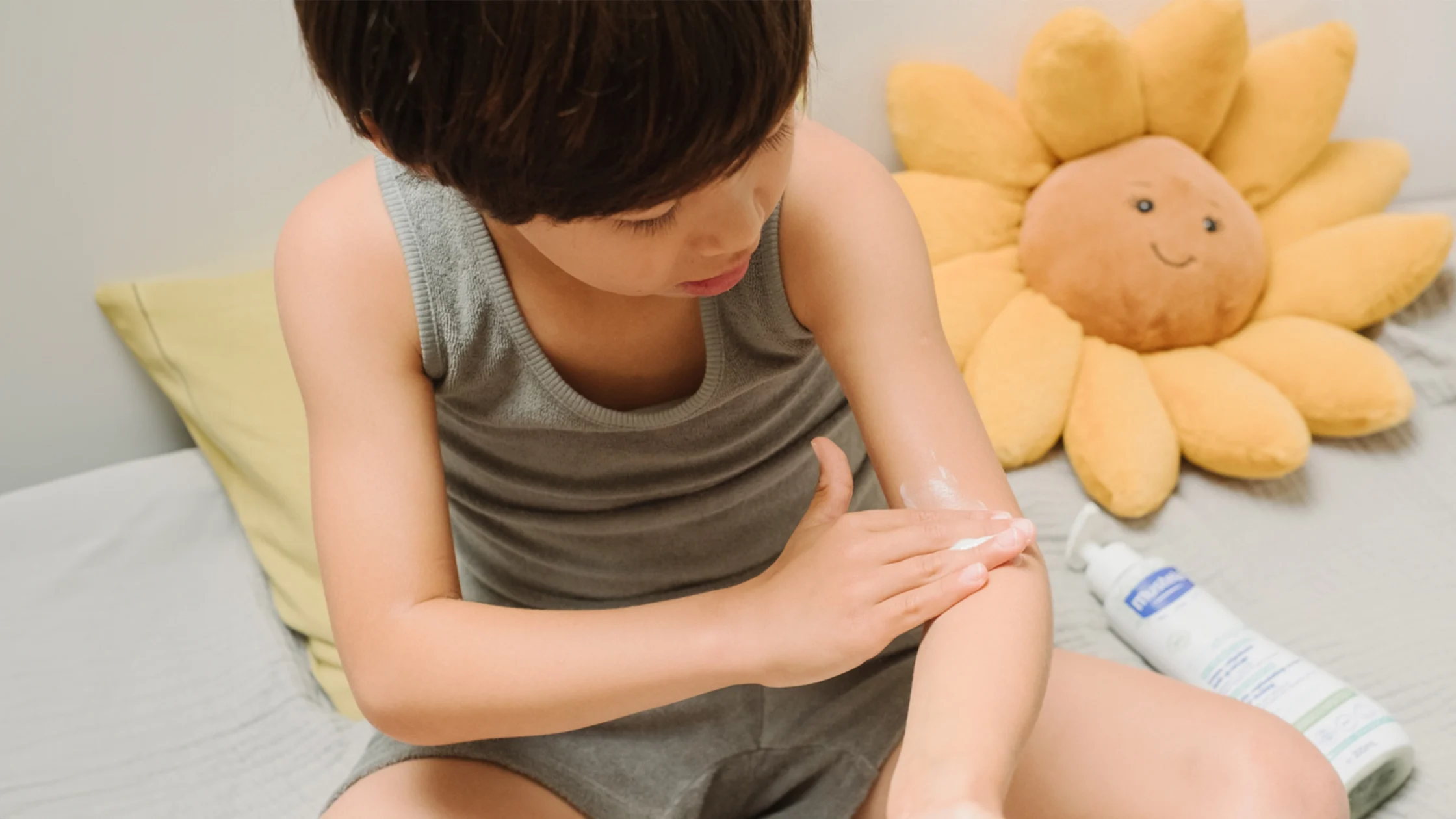 Meet Mustela Stelatopia+ Lipid Replenishing Cream—a gentle, certified organic solution for newborns, children, and adults alike.