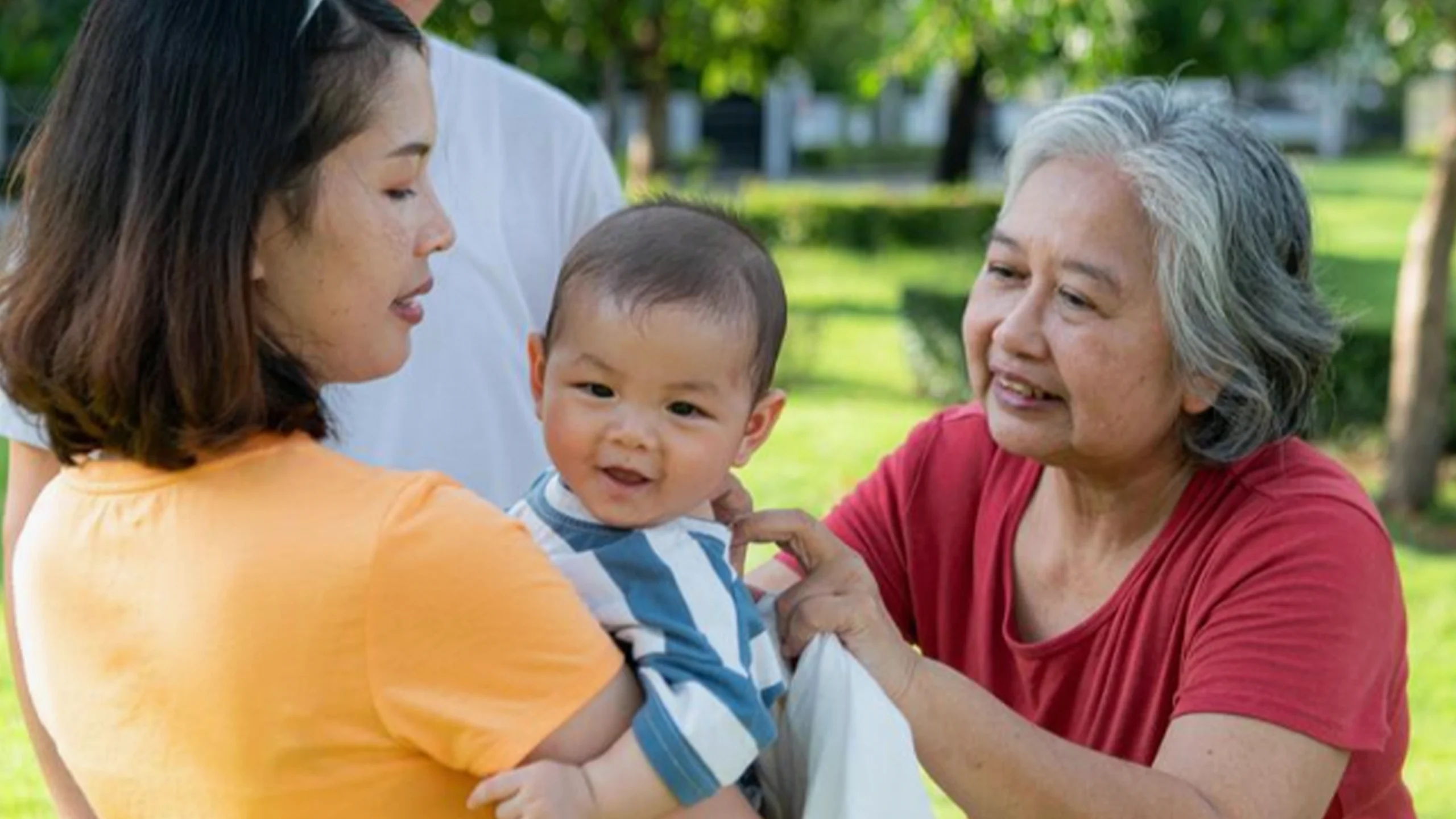 Parenting With Lolas: Navigating Different Parenting Styles at Home