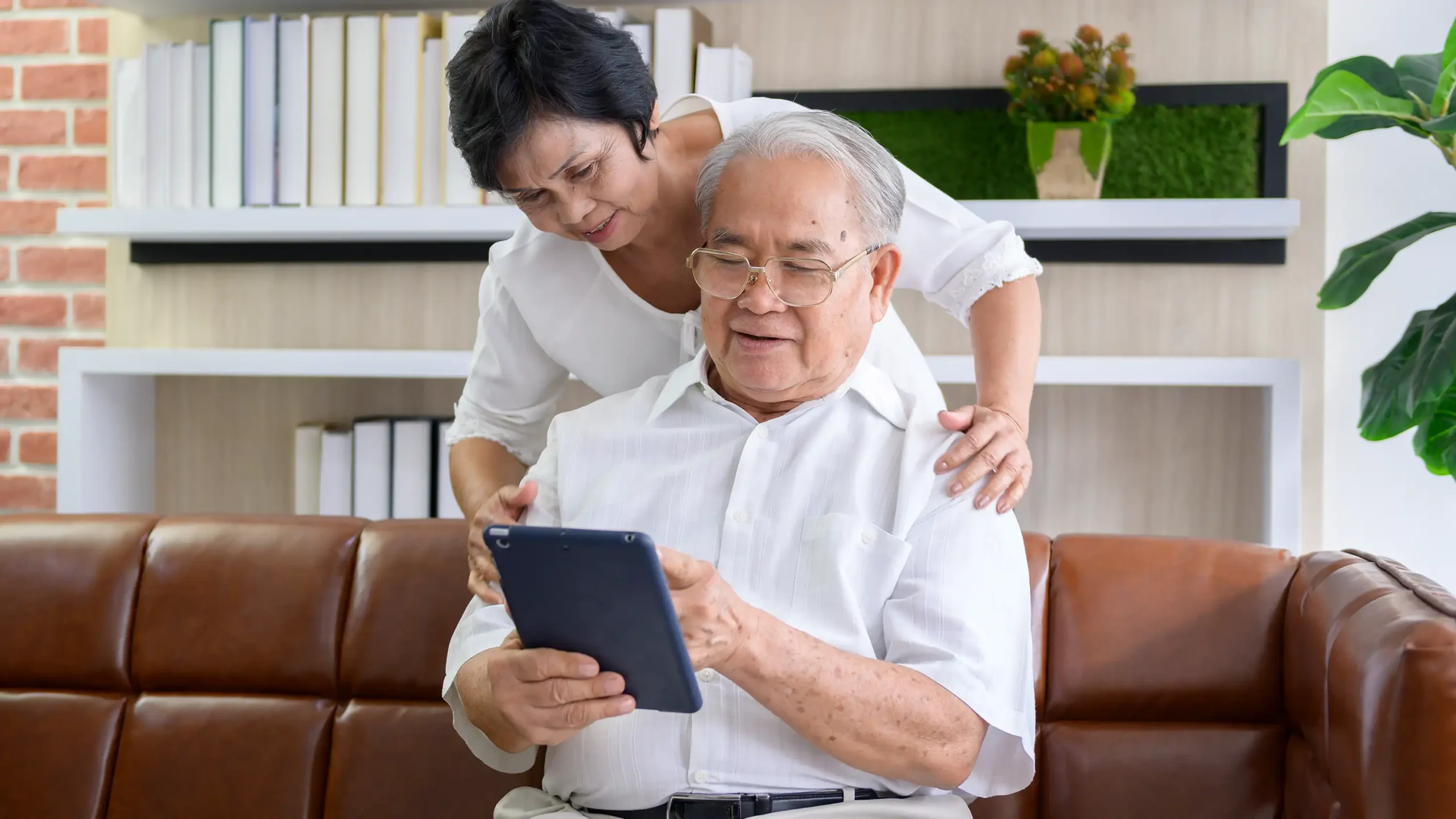 Why It’s Important to Protect the Elderly Online